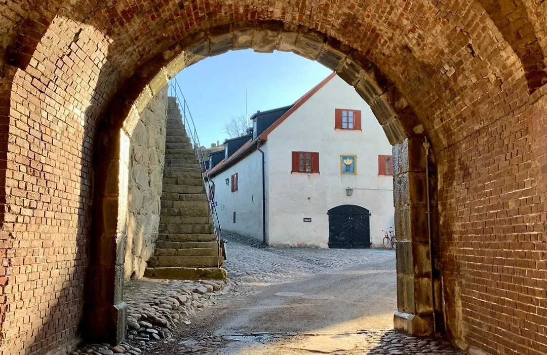 Fästningens-1