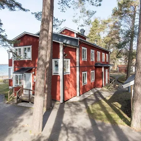 Varamon Vandrarhem-3